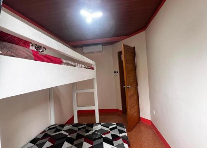 Hildas Apartments