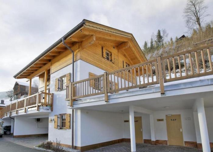 Schöneben Chalet Holzblick