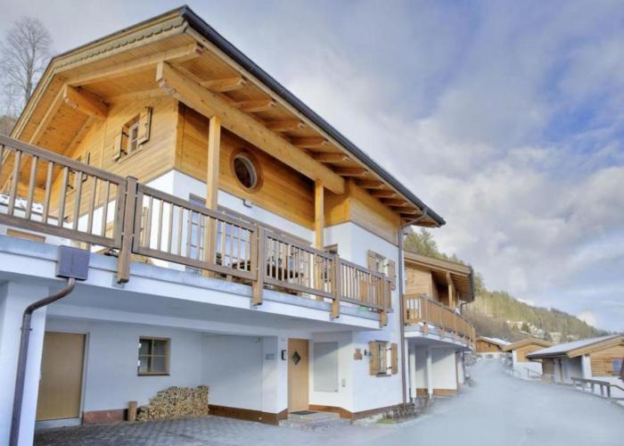Schöneben Chalet Holzblick