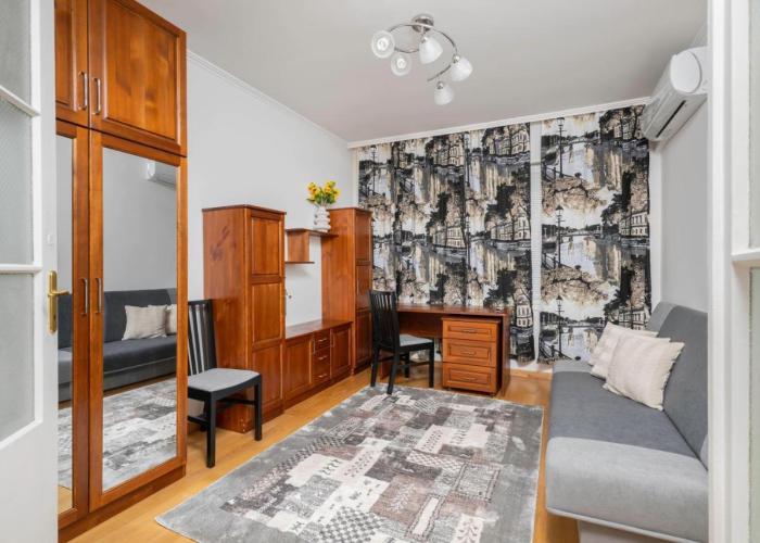 1BD flat with Desk on Russian Monument Square by Flat Mаnager