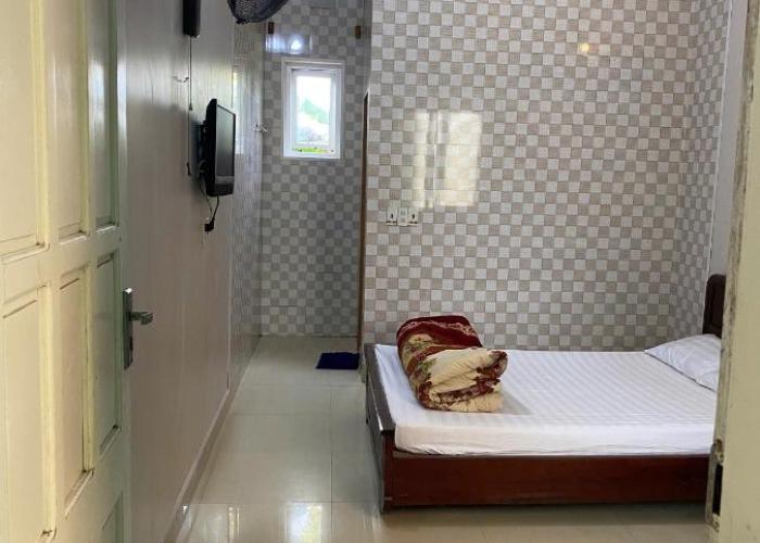 Nhà Nghỉ Long Lưu