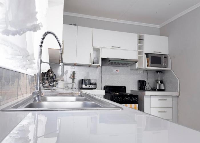 Magodi Place - Serviced & Airconditioned Apartment