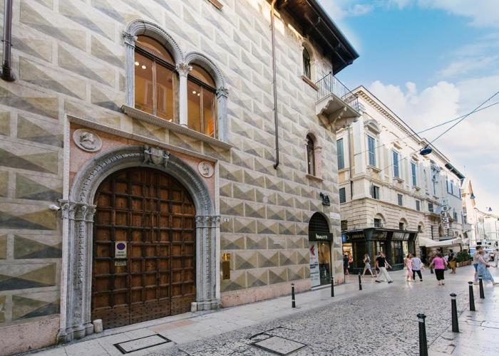 Palazzo Confalonieri da Lisca