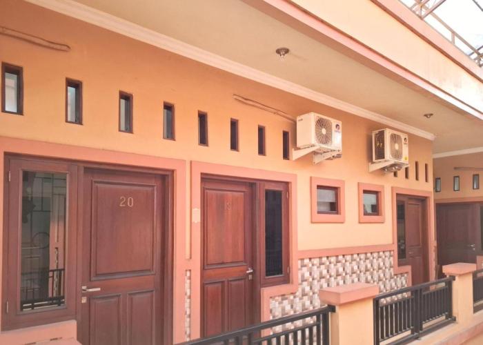 RedDoorz Syariah Near Exit Toll Pekalongan 2
