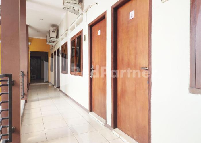 Mutiara Residence Near Simpang Lima Mitra RedDoorz