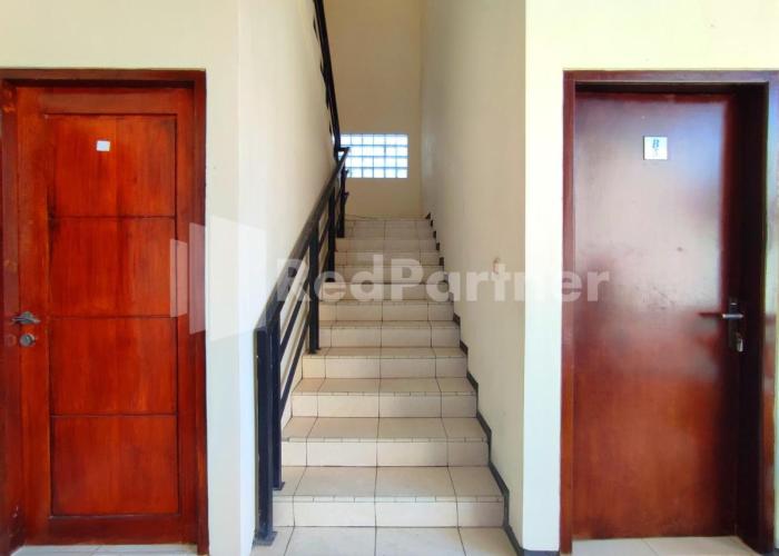 Mutiara Residence Near Simpang Lima Mitra RedDoorz