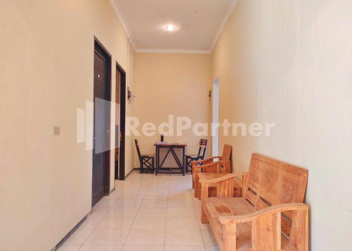 Mutiara Residence Near Simpang Lima Mitra RedDoorz