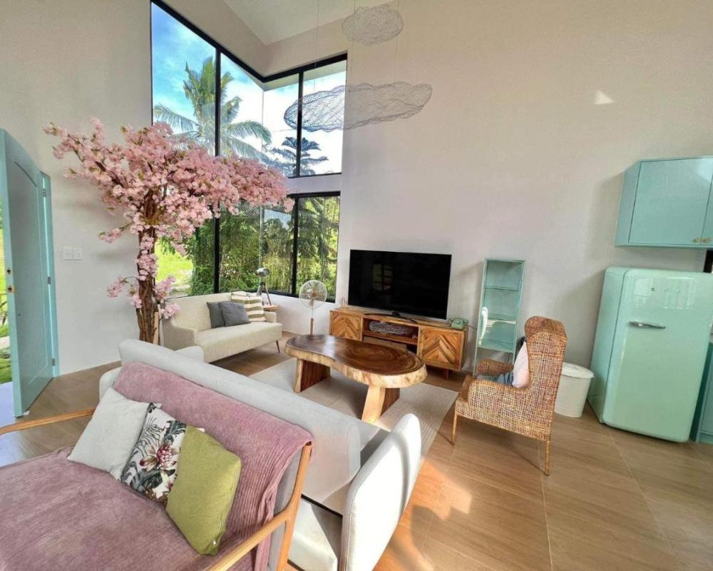 фото Experience Elements CherryBlossoms, Pool,SunRoom