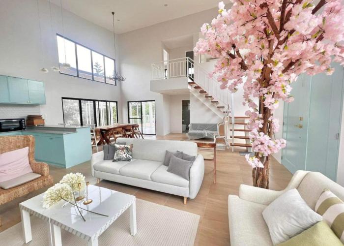 Experience Elements CherryBlossoms, Pool,SunRoom