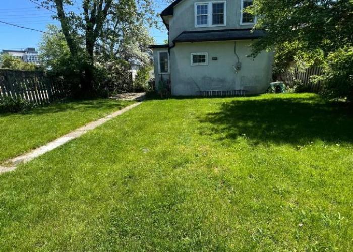 3BDRM Home minutes to Port Credit & Waterfront trails in Mississauga