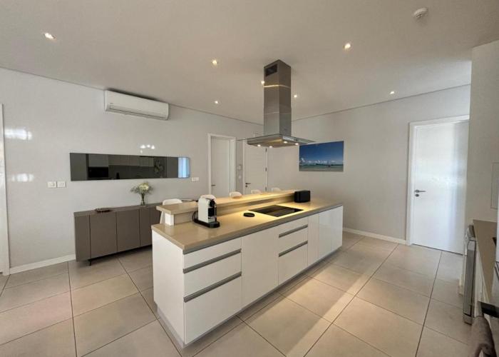 Stunning Soleia Escape with Pool