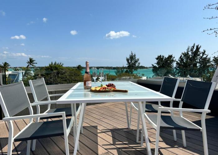Stunning Soleia Escape with Pool