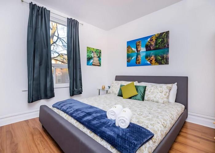 Pet-friendly Apartment - Steps to Rideau Centre