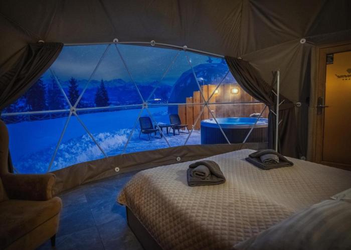 Diamond Glamp & Jacuzzi