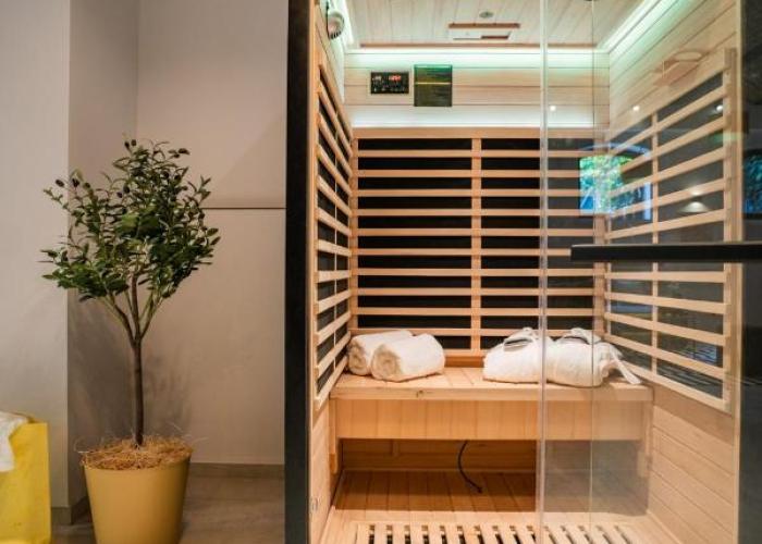 Luxuriöses 100m2 Loft mit Sauna & Parkplatz - Platz für 4 Personen