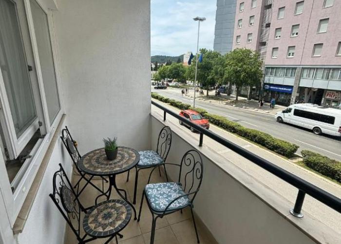 Kates Place Split Centar