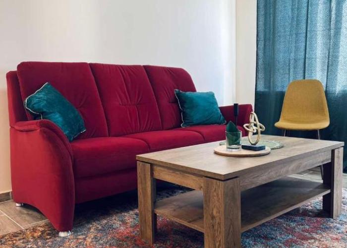 Strаwberry Apartment with Parking place