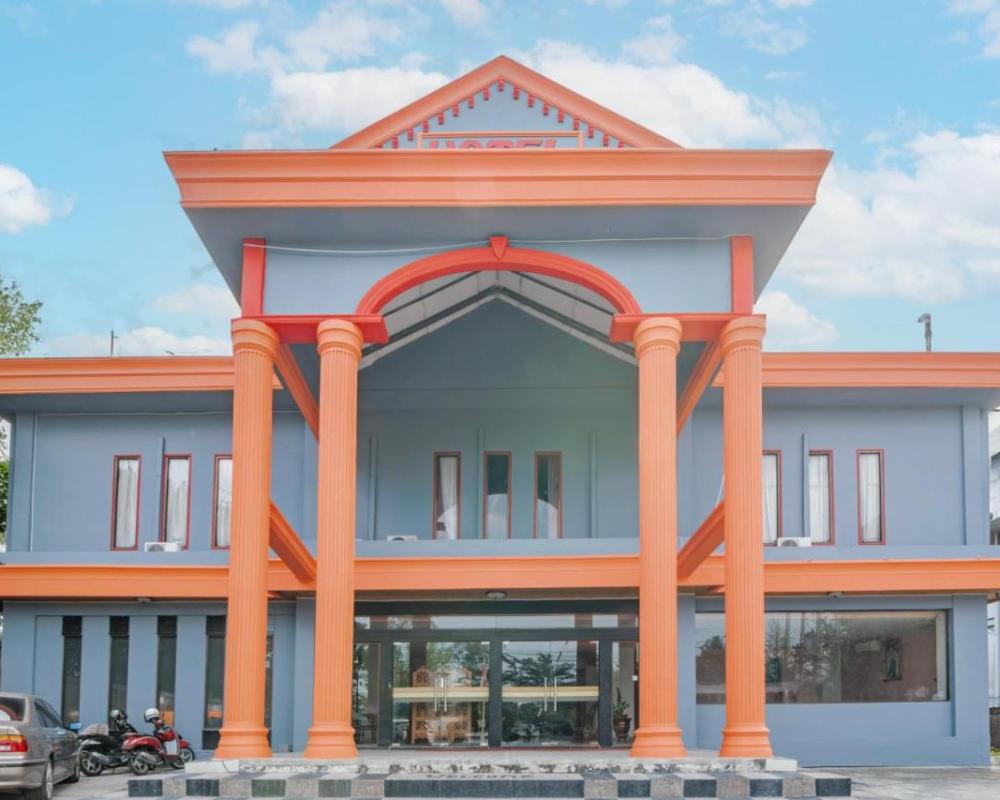 Collection O Pusat Kota Pekanbaru Near Mall Ska Formerly Hotel Olgaria