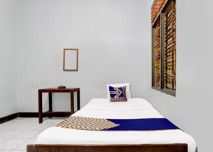 SPOT ON 94085 Hotel Agung