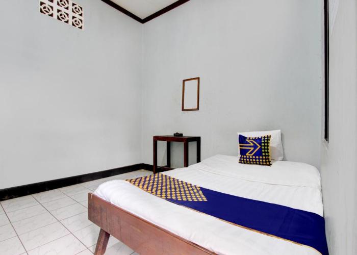 SPOT ON 94085 Hotel Agung