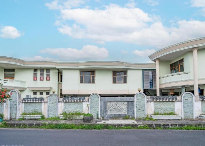 Collection O Tasikmalaya Near Stadium Wiradadaha Formerly Hotel Abadi