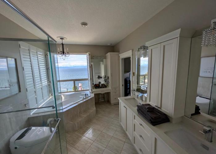 Oceanfront Gated villa
