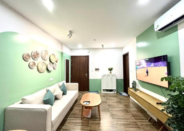 Mon's house