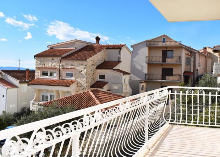 Armonia Spacious Apartment