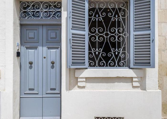 Stylish Seaview Valletta House
