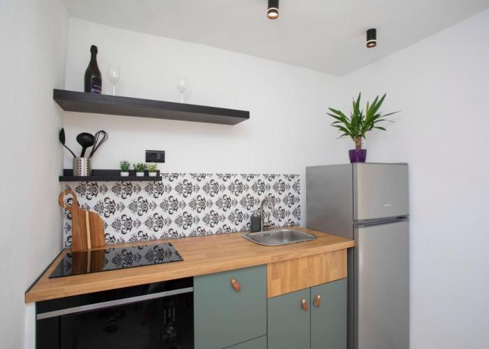 Sea view studio apartment