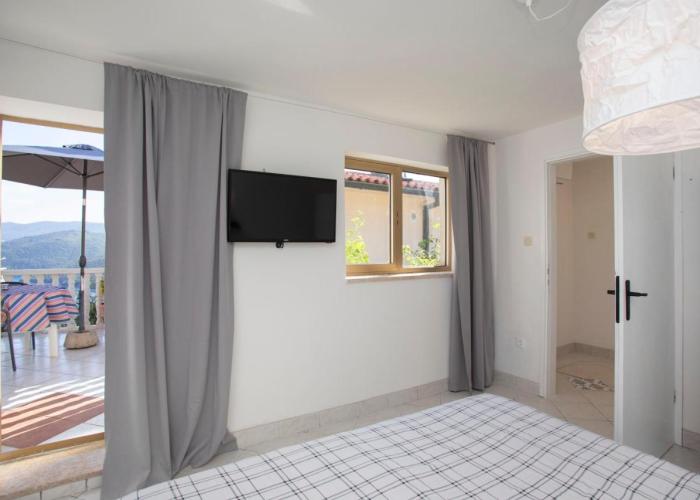 Sea view studio apartment