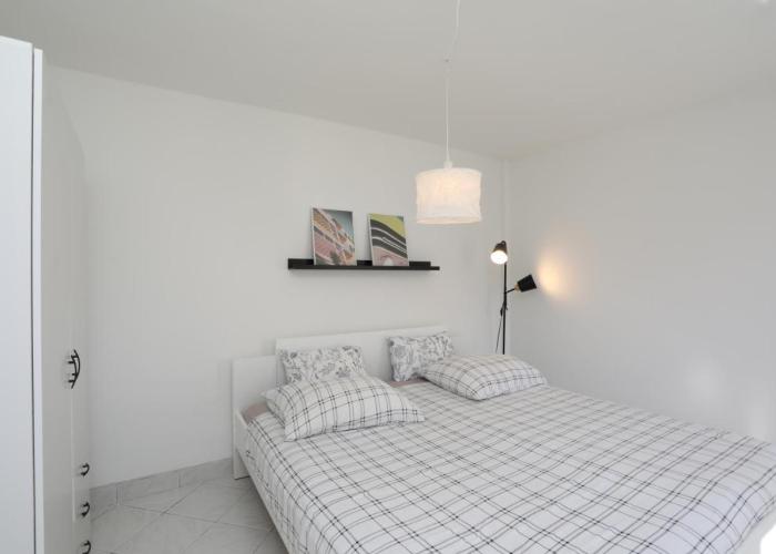 Sea view studio apartment