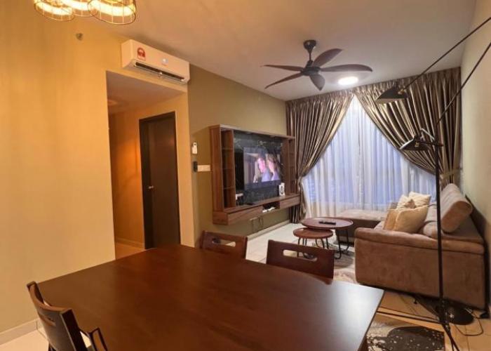 AS Homestay Gamuda Gardens Gaia Residence 2R1B Rawang Skyline Luge