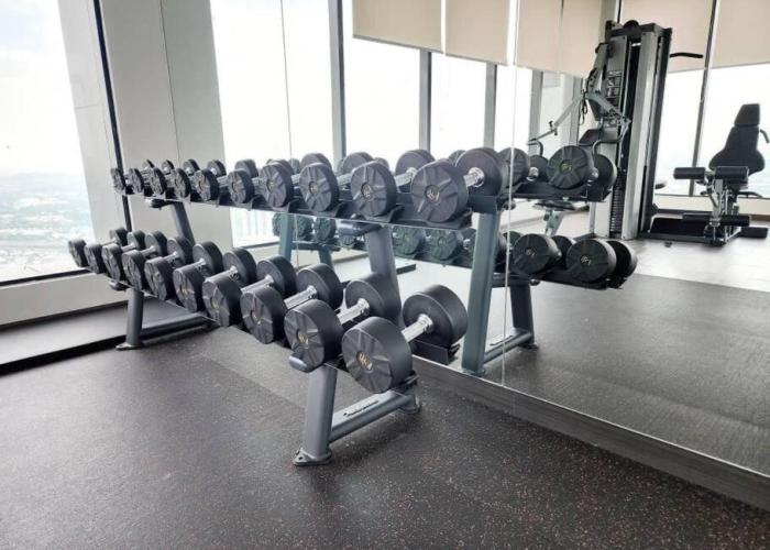 Luxury DoubleTree Hill10 Residence at i-City , free parking H2901