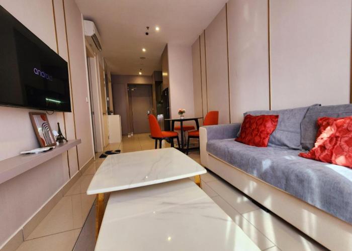 Luxury DoubleTree Hill10 Residence at i-City , free parking H2901