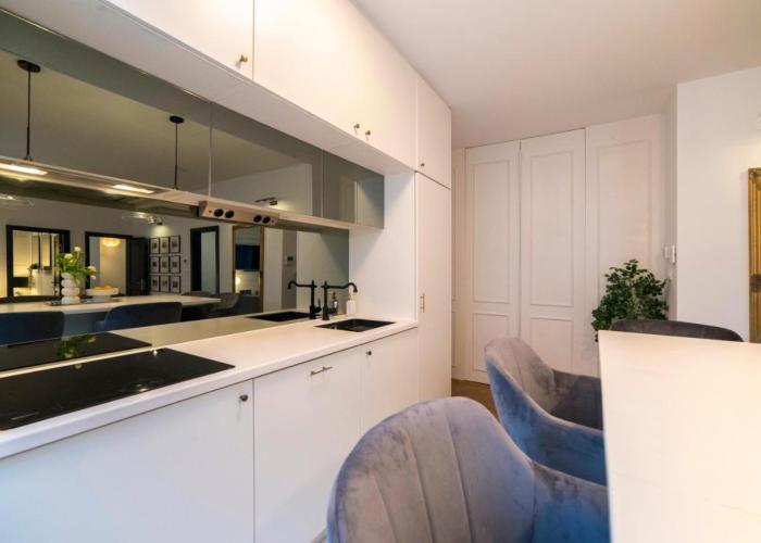 Apartment Legerro P with parking