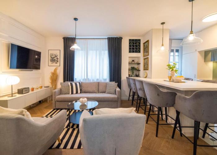 Apartment Legerro P with parking