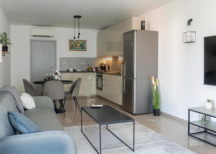 Vertigo2 Huge Apartment 2 Bedrooms Balcony Parking