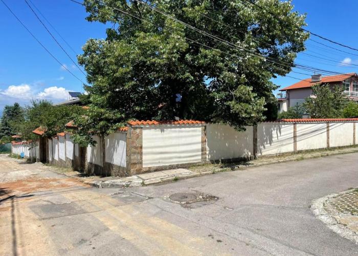 Lea Hause with swimming pool in Vitosha montain, jacuzzi and free parking