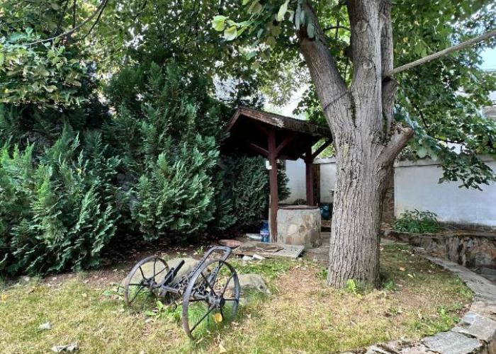Lea Hause with swimming pool in Vitosha montain, jacuzzi and free parking