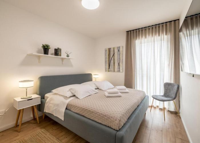 Apt with best rated breakfast ZAP B&B