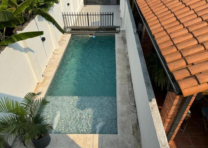 Casa con vistas a la piscina