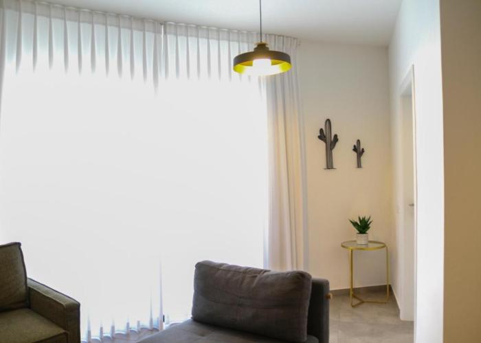 Almogim Avenue Family Apartment By Hashdera Eilat