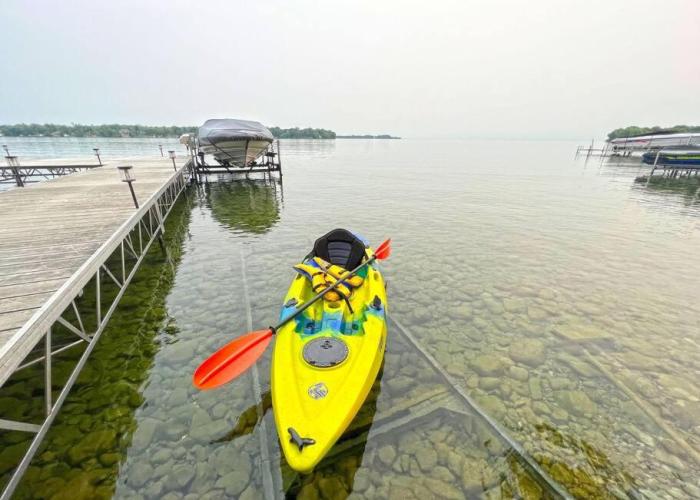 Charming Cottage on Lake Simcoe