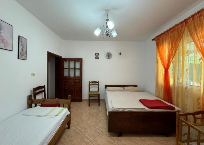 Vlora Three Houses