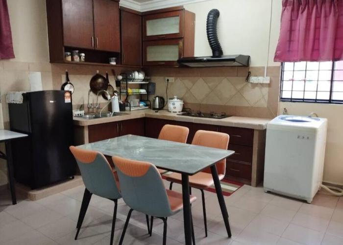 Homestay Amin 4 Fully Aircond Bedroom & 2 Bathroom