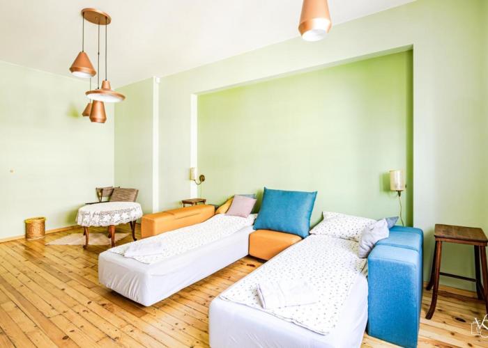 Luxury And Spacious Apartment at the Hearth of the City