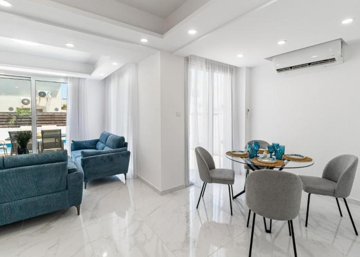 Villa Seabreeze Sofia by Ezoria Villas