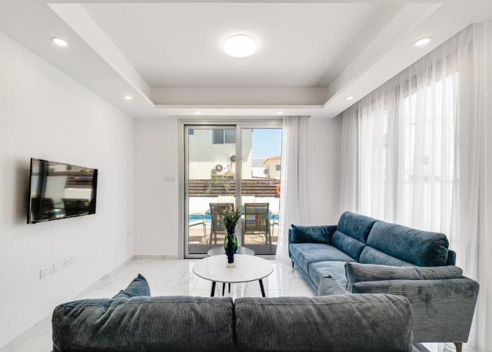Villa Seabreeze Sofia by Ezoria Villas