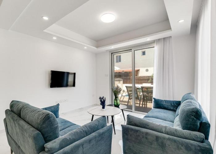 Villa Seabreeze Sofia by Ezoria Villas